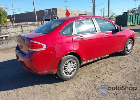 2010 Ford Focus Se z USA, uszkodzony, nr VIN 1FAHP3FN5AW296009